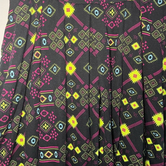 Bright Geometric Lularoe Madison Skirt - Picture 2 of 9